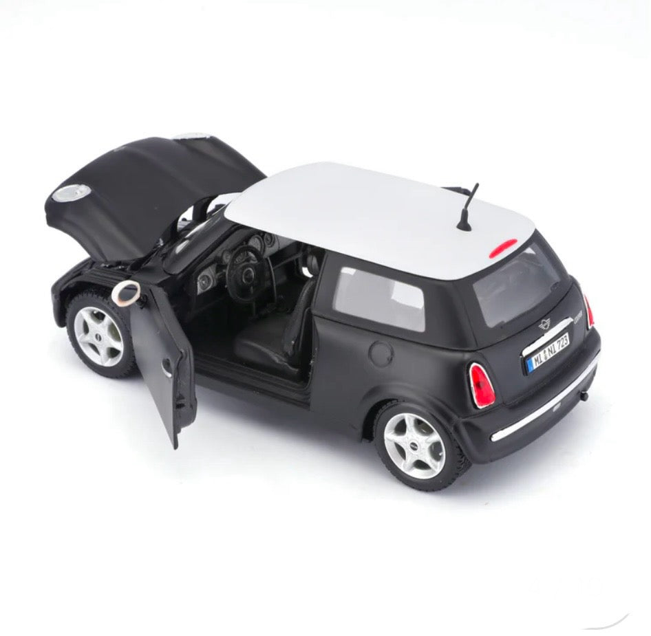 1:24 Mini Cooper Black