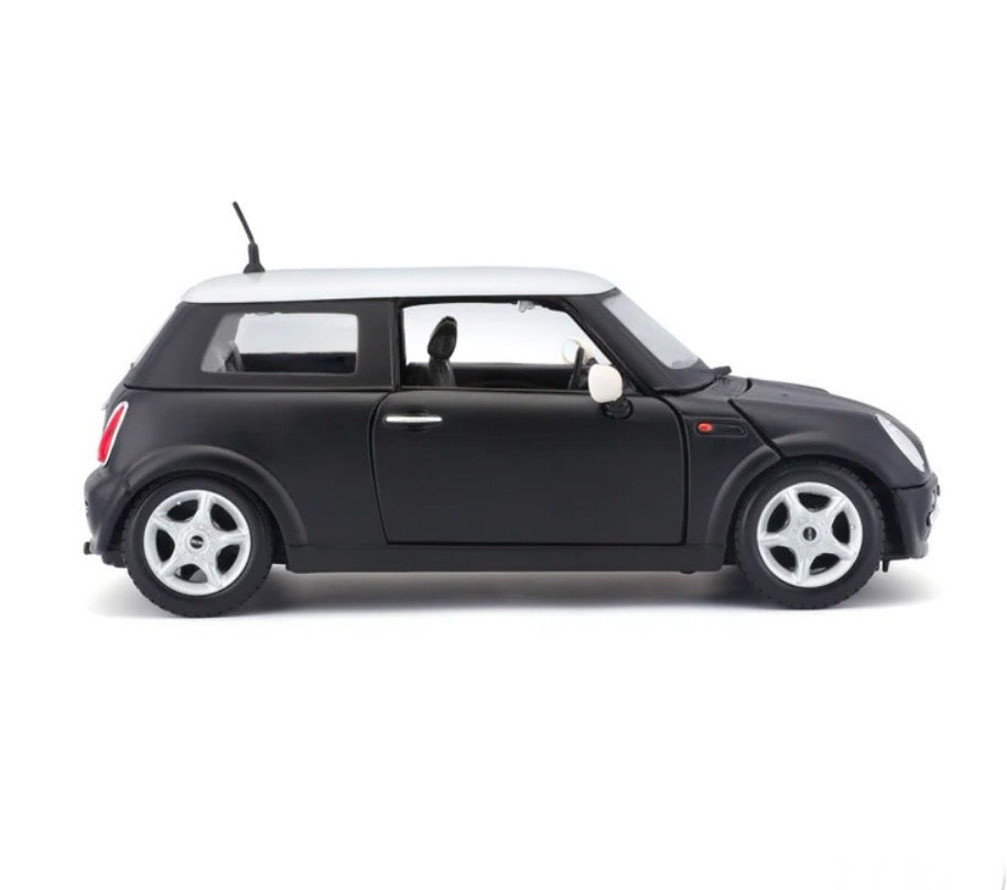 1:24 Mini Cooper Black
